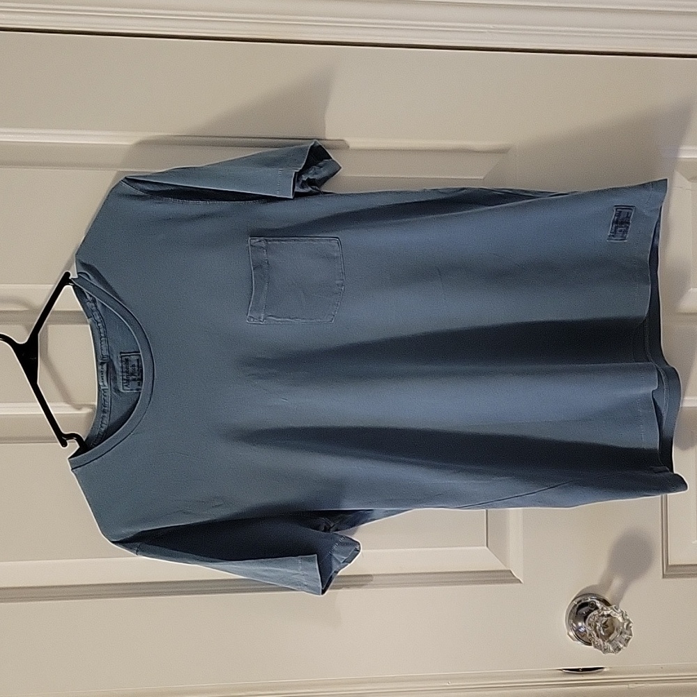Men's pocket tshirt